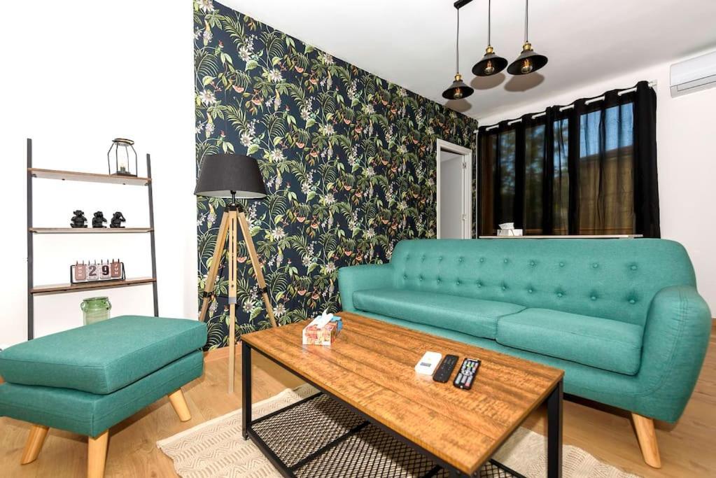 L'Azur 15'Plage 10'Port 5'Train Clim Wifi Pkg Apartment Toulon Luaran gambar