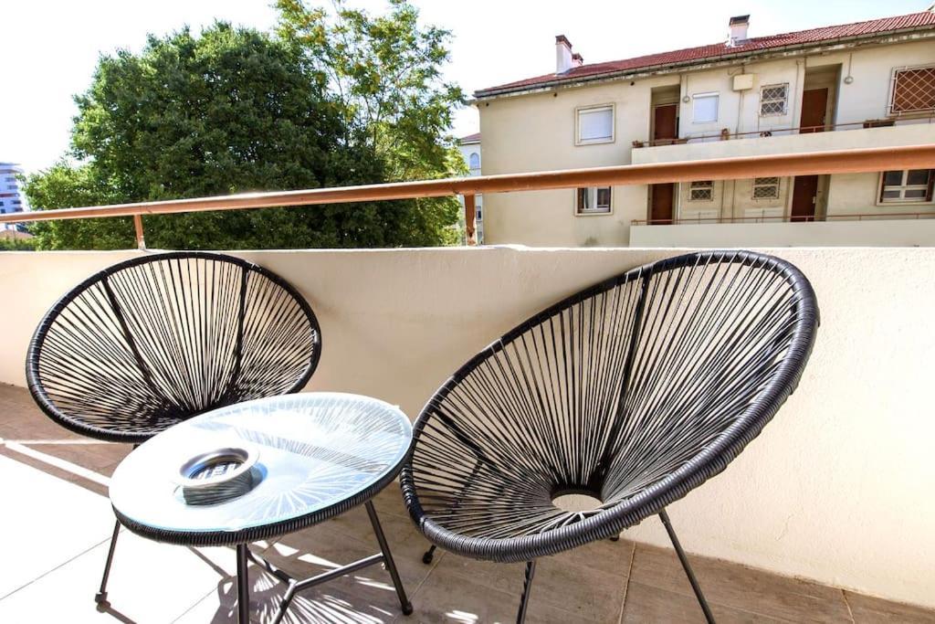 L'Azur 15'Plage 10'Port 5'Train Clim Wifi Pkg Apartment Toulon Luaran gambar
